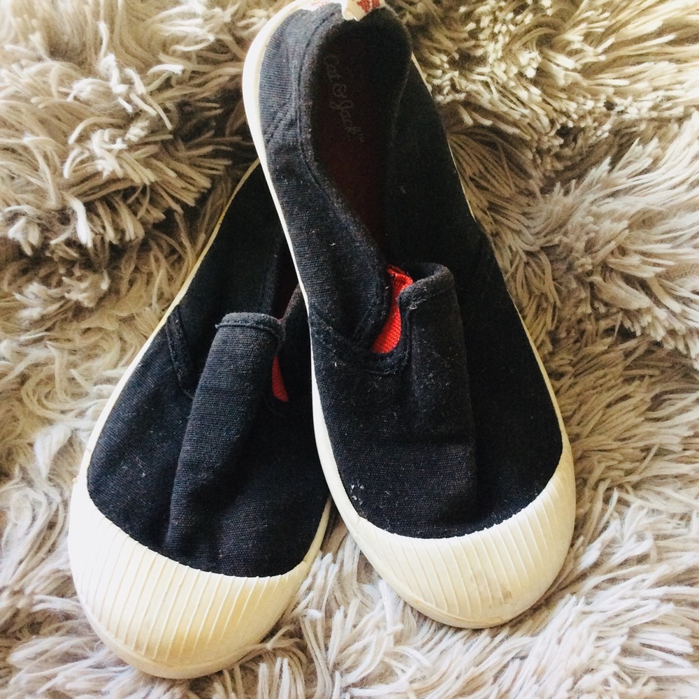 Size 12 toddler sneaker Girl or boy